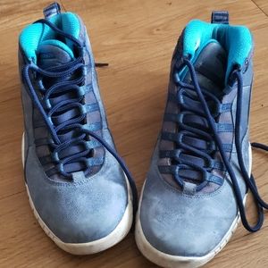 Los Angeles  Air Jordan 10